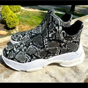 Jeffrey Campbell CTRL-DEL Sneaker Snake - Shoes